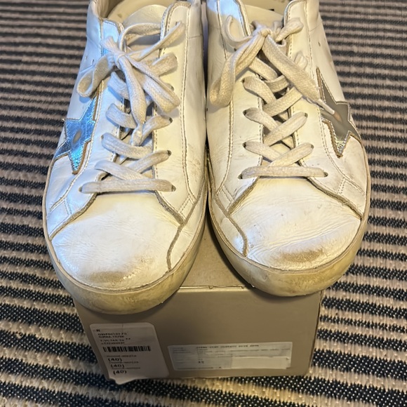 Golden goose size 40 used but in great shape - Picture 2 of 2
